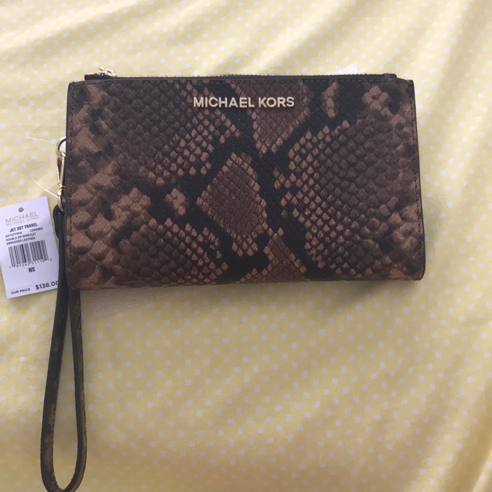 Michael Kors Wristlet